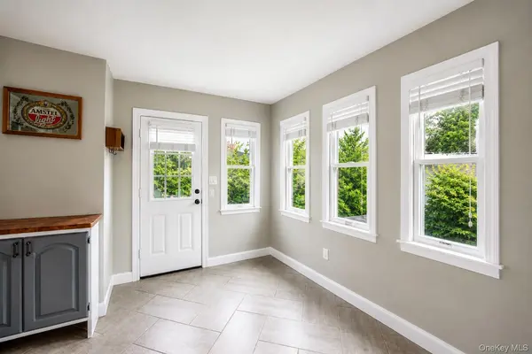 109 West Park AVE #Cottage, Pearl River, NY 10965
