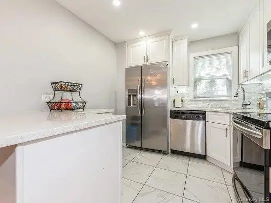 14662 181st ST #1, Springfield Gardens, NY 11413