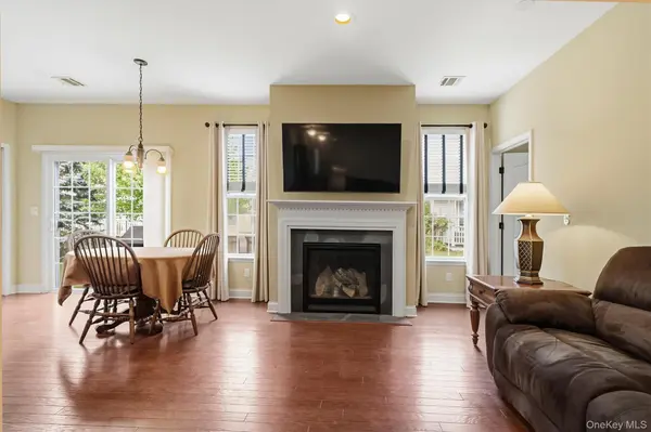 111 Jasmine DR, Middletown, NY 10940