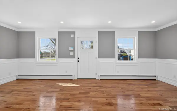 2461 third AVE, East Meadow, NY 11554