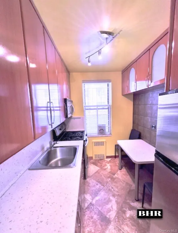 2615 Homecrest AVE #1B, Brooklyn, NY 11235