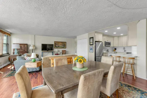 9-15 166 ST #3A, Beechhurst, NY 11357