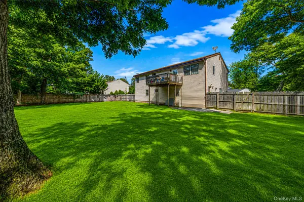 452 Ocean AVE, Central Islip, NY 11722