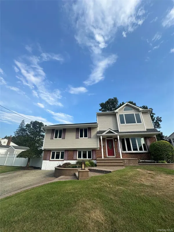 25 Cumberland RD, Jericho, NY 11753