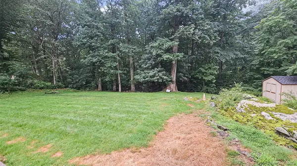 115 Park LN, West Harrison, NY 10604