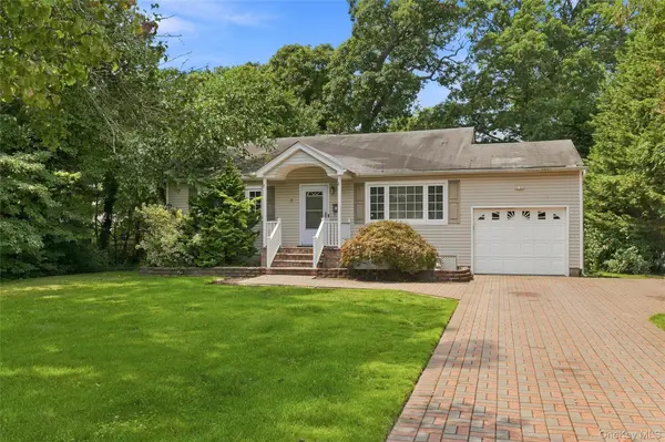 27 S Ketcham AVE, Amityville, NY 11701