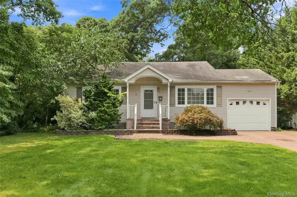 27 S Ketcham AVE, Amityville, NY 11701