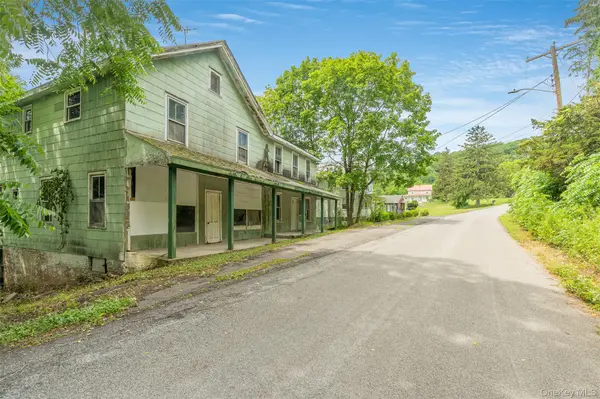50 Maple ST, Catskill, NY 12414