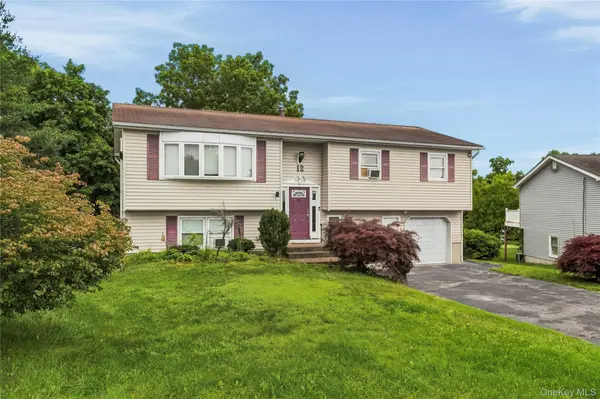 12 Veteran CIR, Monroe, NY 10950