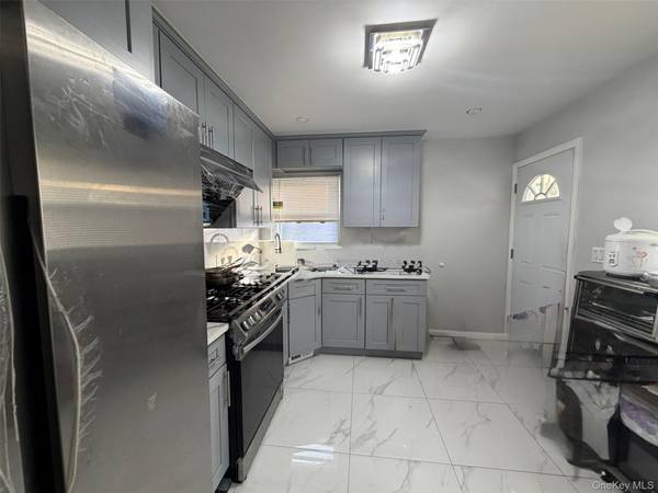 209-49 46th AVE, Bayside, NY 11361