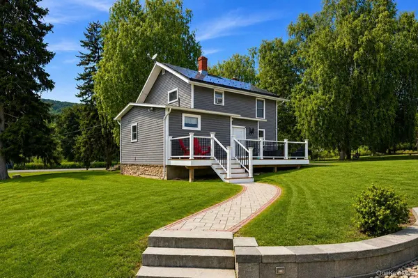 740-742 Lattintown RD, Milton, NY 12547