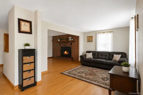 740-742 Lattintown RD, Milton, NY 12547