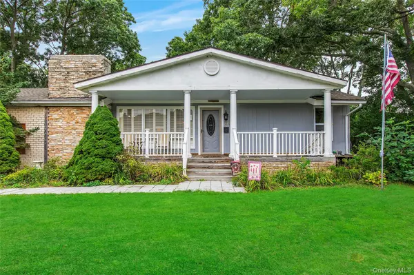 170 Division AVE, Blue Point, NY 11715