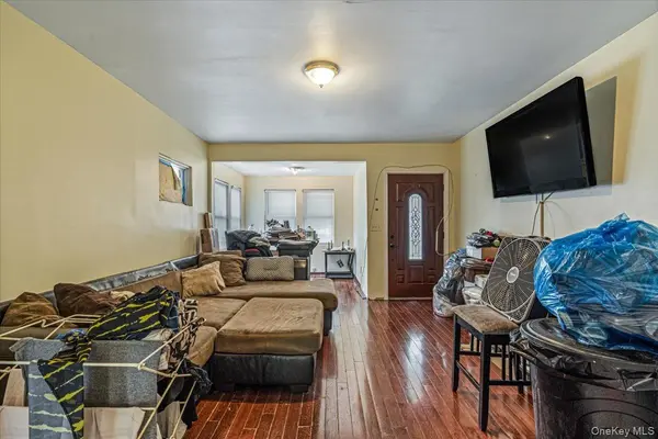 13904 Lakewood AVE, Jamaica, NY 11435