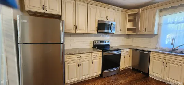 9 Babylon RD, Mastic Beach, NY 11951