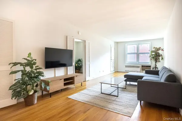 144-30 Sanford AVE #2N, Flushing, NY 11355