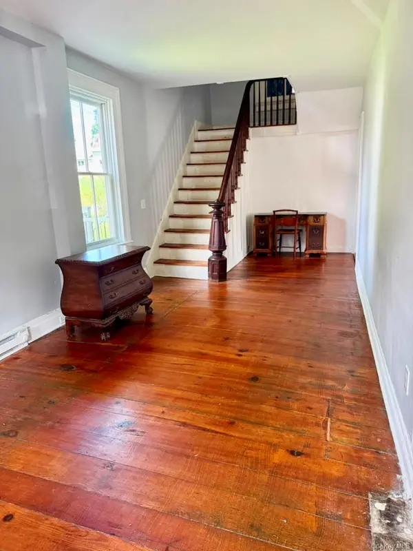 55 Union ST, Montgomery, NY 12549