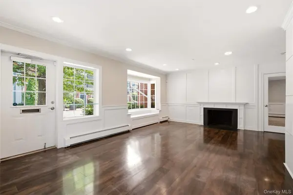 37 Main ST, Cold Spring Harbor, NY 11724