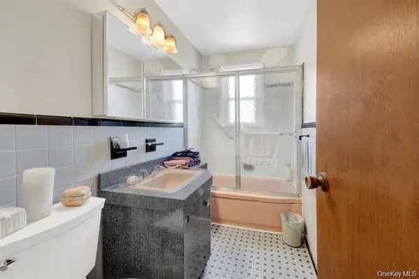 561 Logan AVE, Bronx, NY 10465