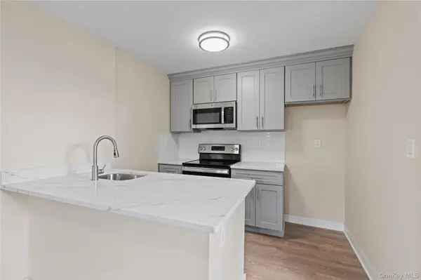 135 Wakefield AVE #401, Yonkers, NY 10704