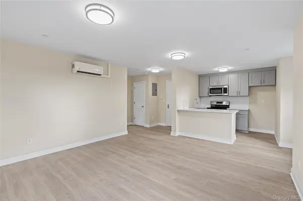 135 Wakefield AVE #401, Yonkers, NY 10704