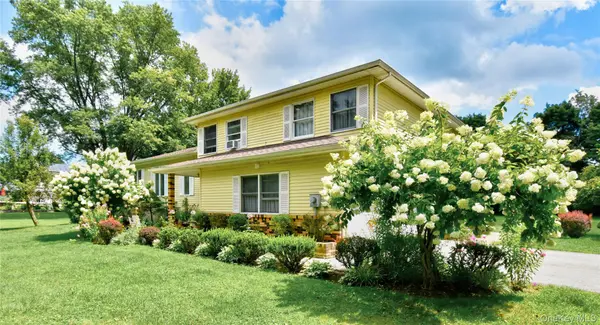 504 Ridge RD, Campbell Hall, NY 10916
