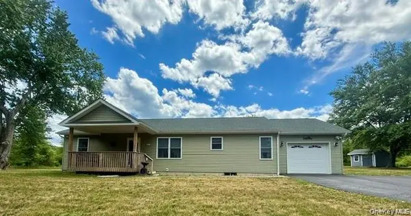 517 Crescent AVE, Highland, NY 12528