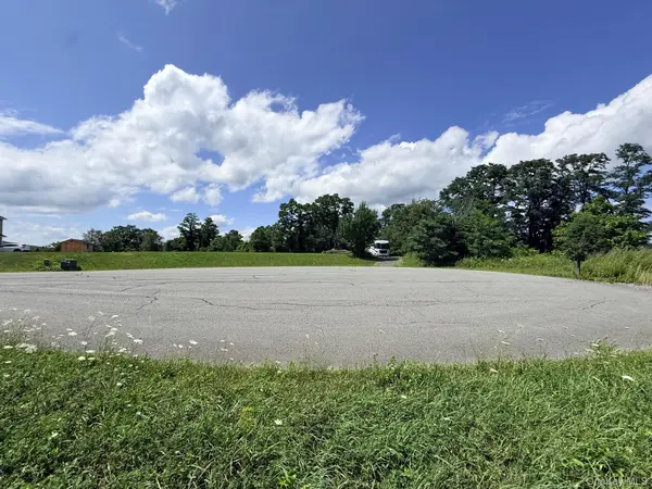 26 Quaker Hill RD, Milton, NY 12547