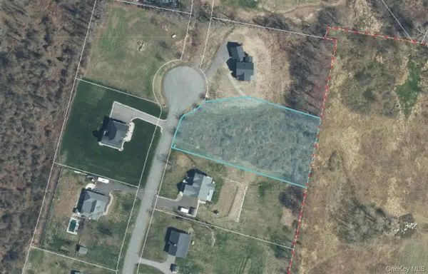 26 Quaker Hill RD, Milton, NY 12547