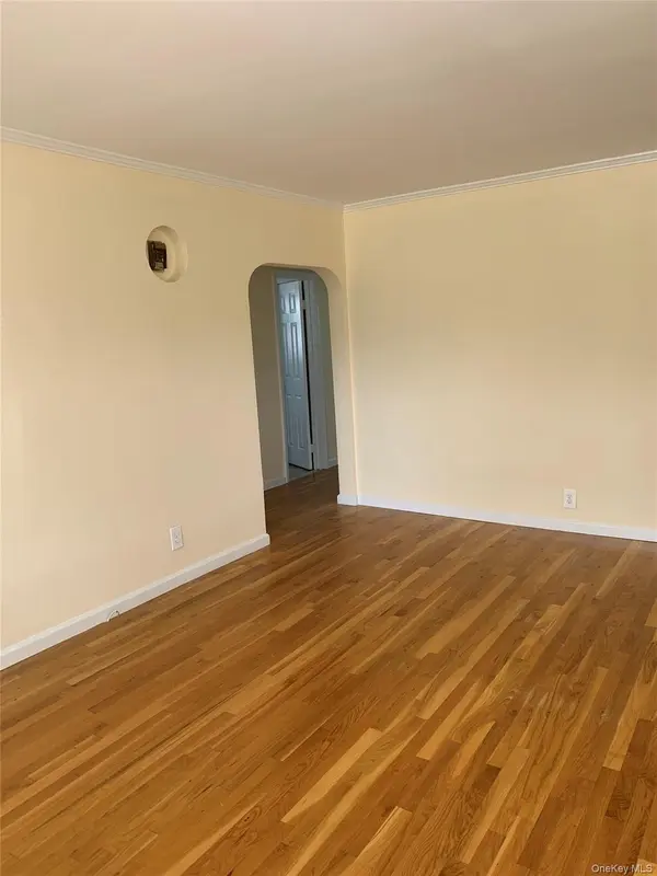 431 E Chester ST, Long Beach, NY 11561