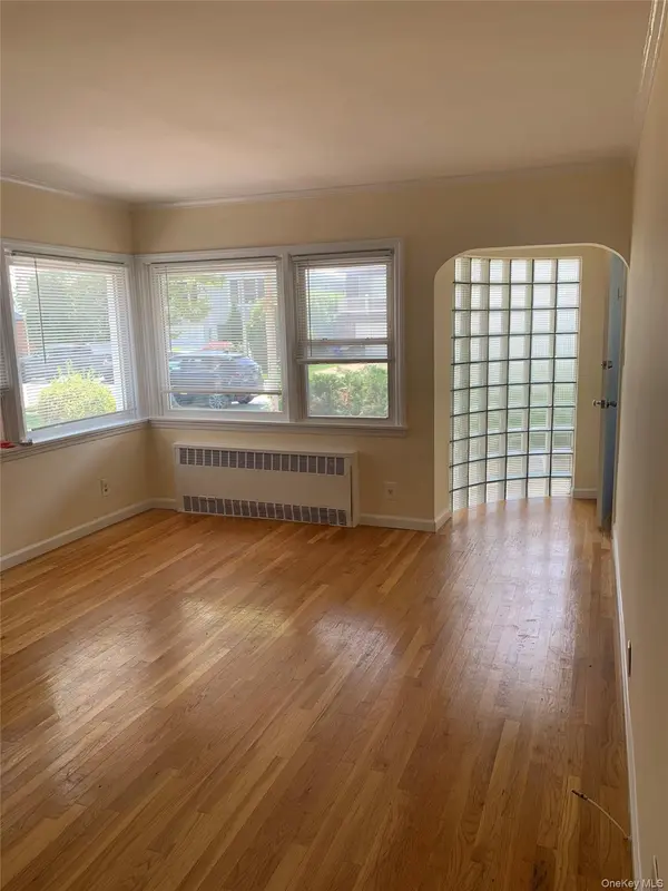 431 E Chester ST, Long Beach, NY 11561