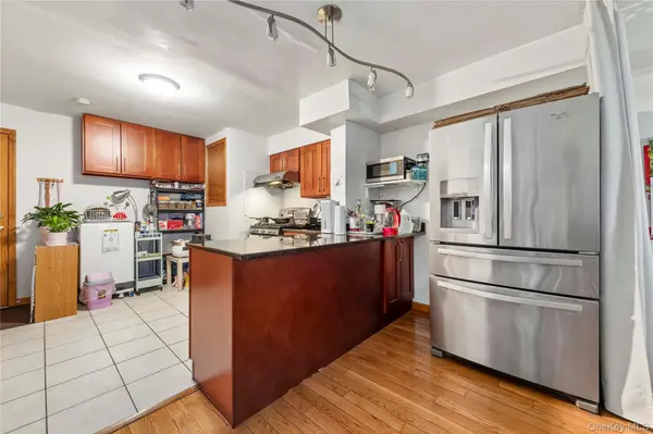 14477 37th AVE, Flushing, NY 11354