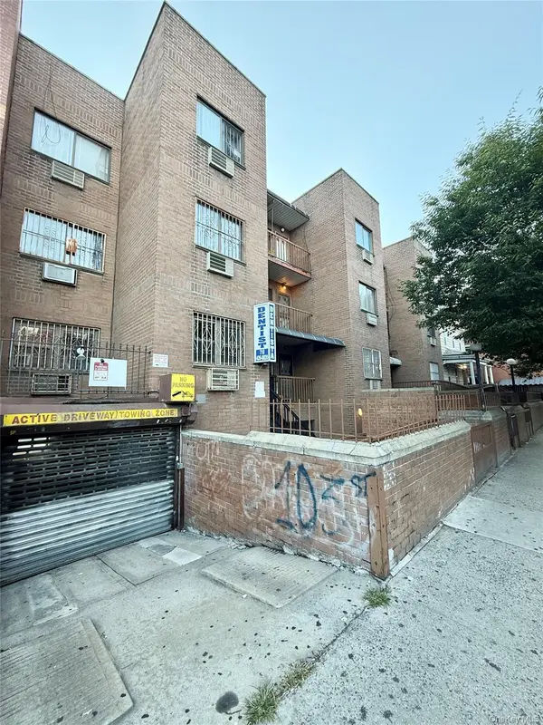 37-30 103rd ST #B2, Corona, NY 11368