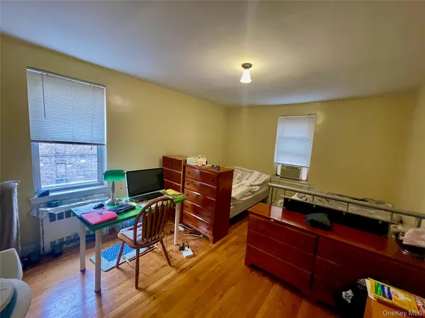 134-33 Blossom Ave #3B, Flushing, NY 11355