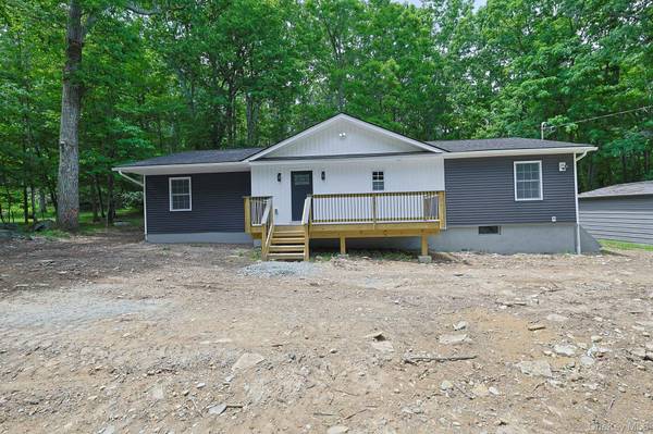 46 Finkle RD, Wurtsboro, NY 12790