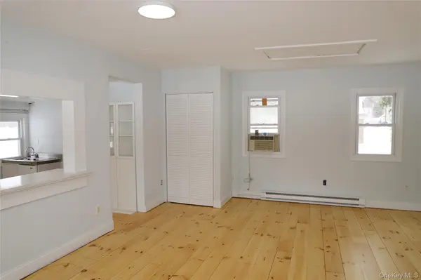 7217 Albany Post RD, Red Hook, NY 12572