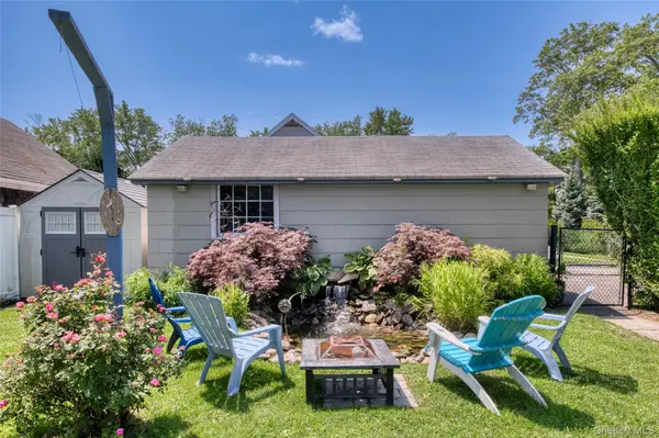1227 Roanoke AVE, Riverhead, NY 11901