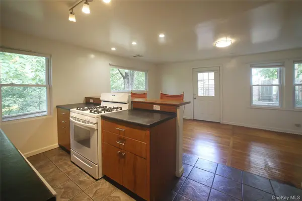 7 Bridge ST, Beacon, NY 12508