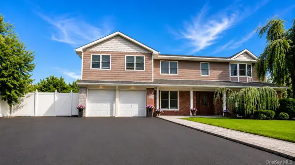 108 Burr RD, East Northport, NY 11731