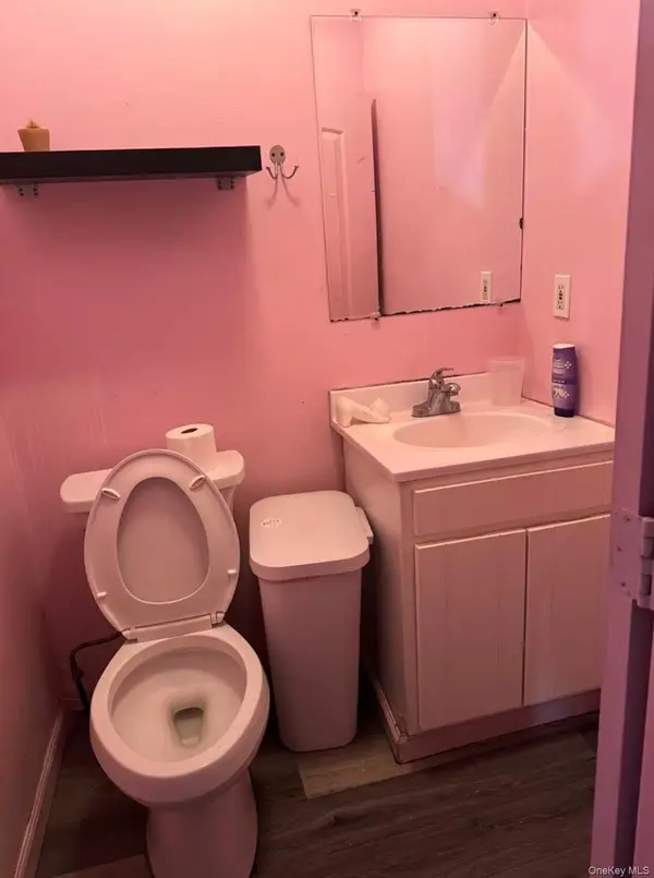 40-32 149th PL #2FL, Flushing, NY 11354
