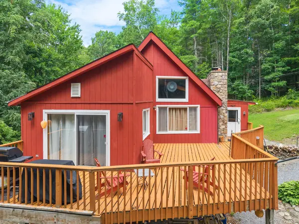 567 Cotton Hill Rd Middleburgh NY, Call Listing Agent, NY 12122