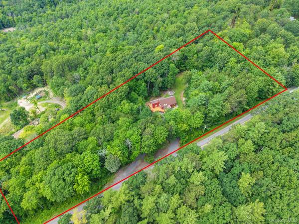 567 Cotton Hill Rd Middleburgh NY, Call Listing Agent, NY 12122