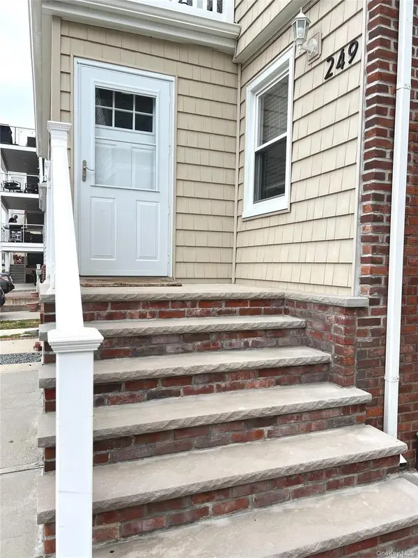 249 E Broadway, Long Beach, NY 11561