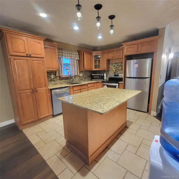 13 Lakeview DR, Warwick, NY 10990