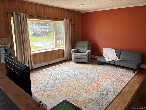 13 Lakeview DR, Warwick, NY 10990