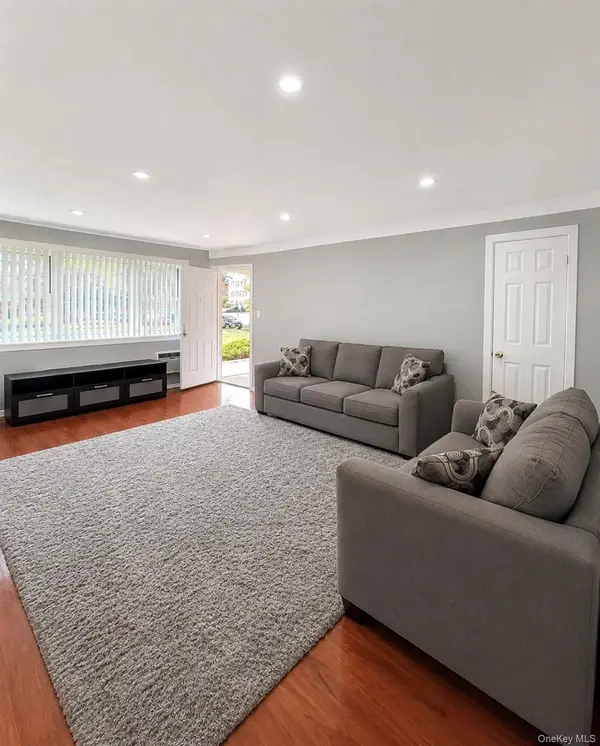 15054 Melbourne AVE #1R, Flushing, NY 11367