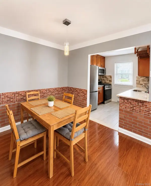 15054 Melbourne AVE #1R, Flushing, NY 11367