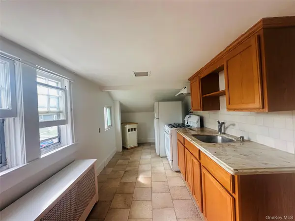 12 Cliff ST #2, Beacon, NY 12508