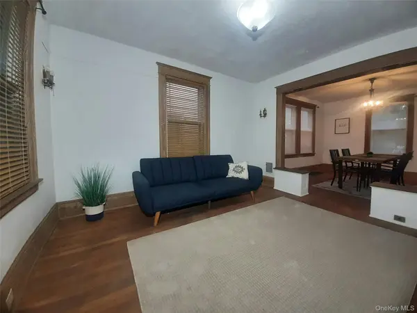 118 College AVE, Poughkeepsie, NY 12603