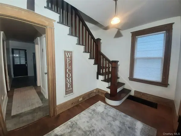118 College AVE, Poughkeepsie, NY 12603